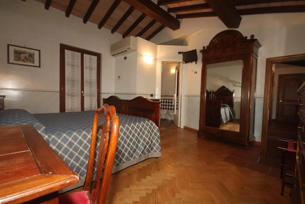 Albergo La Pietra Fosdinovo Hotel