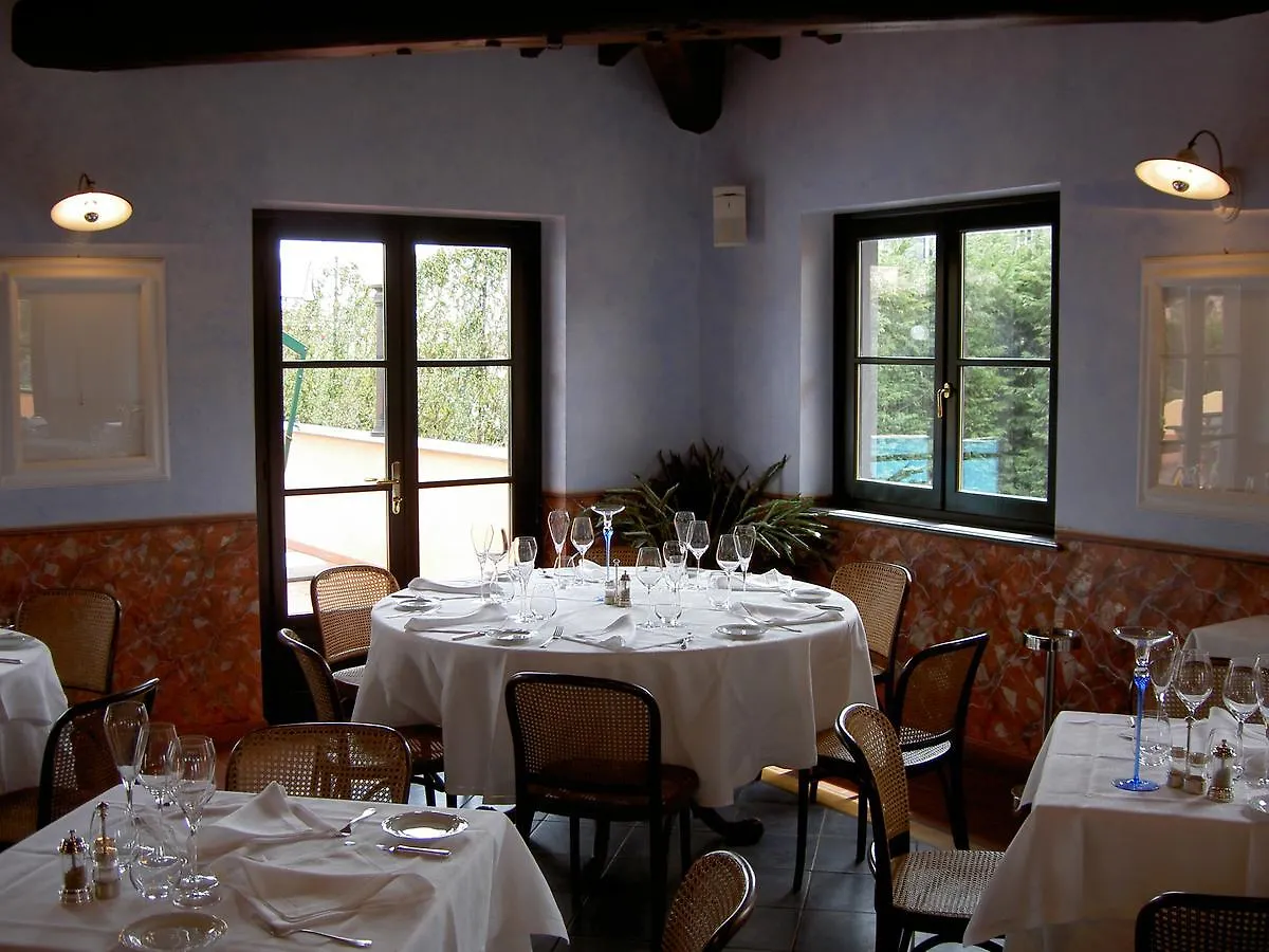Albergo La Pietra Fosdinovo Italy