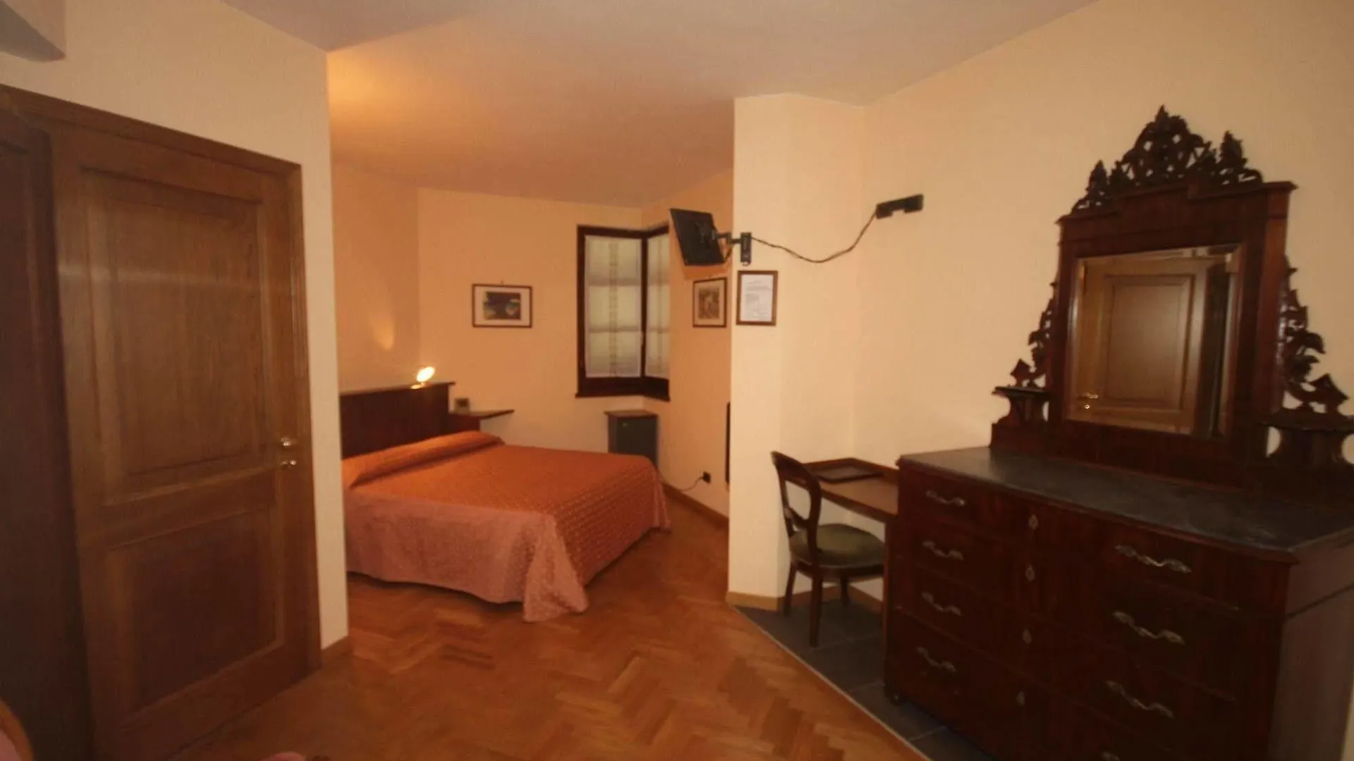Albergo La Pietra Fosdinovo Hotel